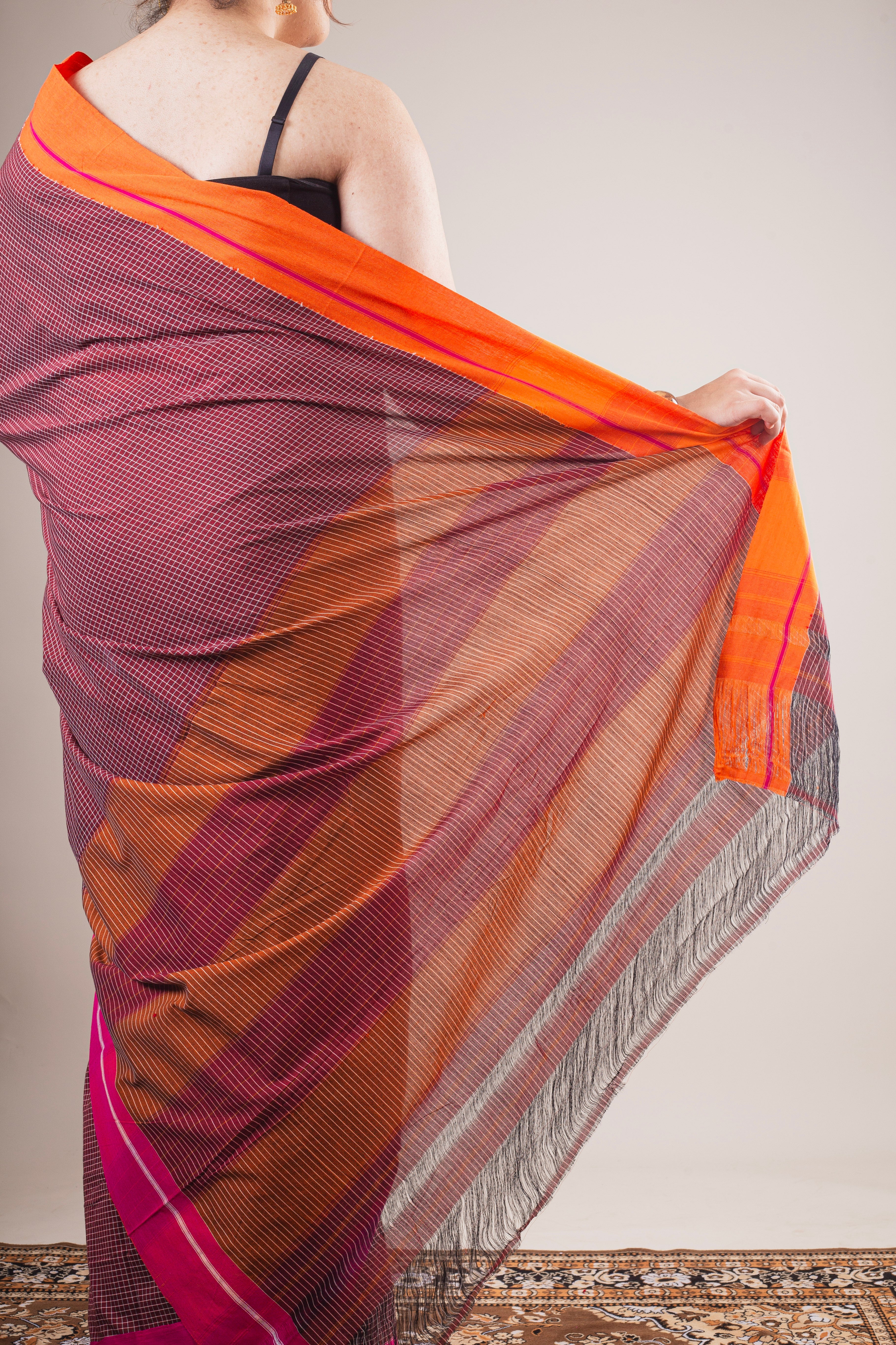 Naina- Patteda Anchu